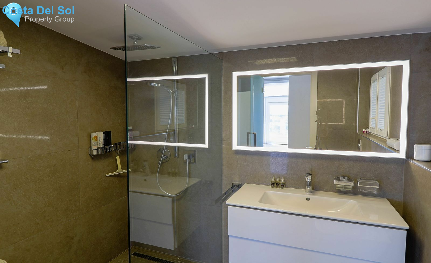 Detached Villa in Nueva Andalucía-1422178