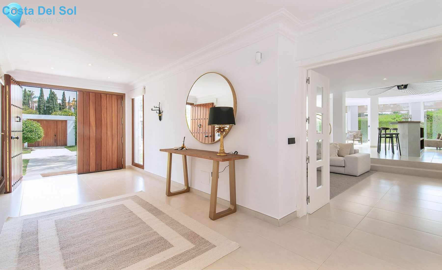 Detached Villa in Nueva Andalucía-1447870