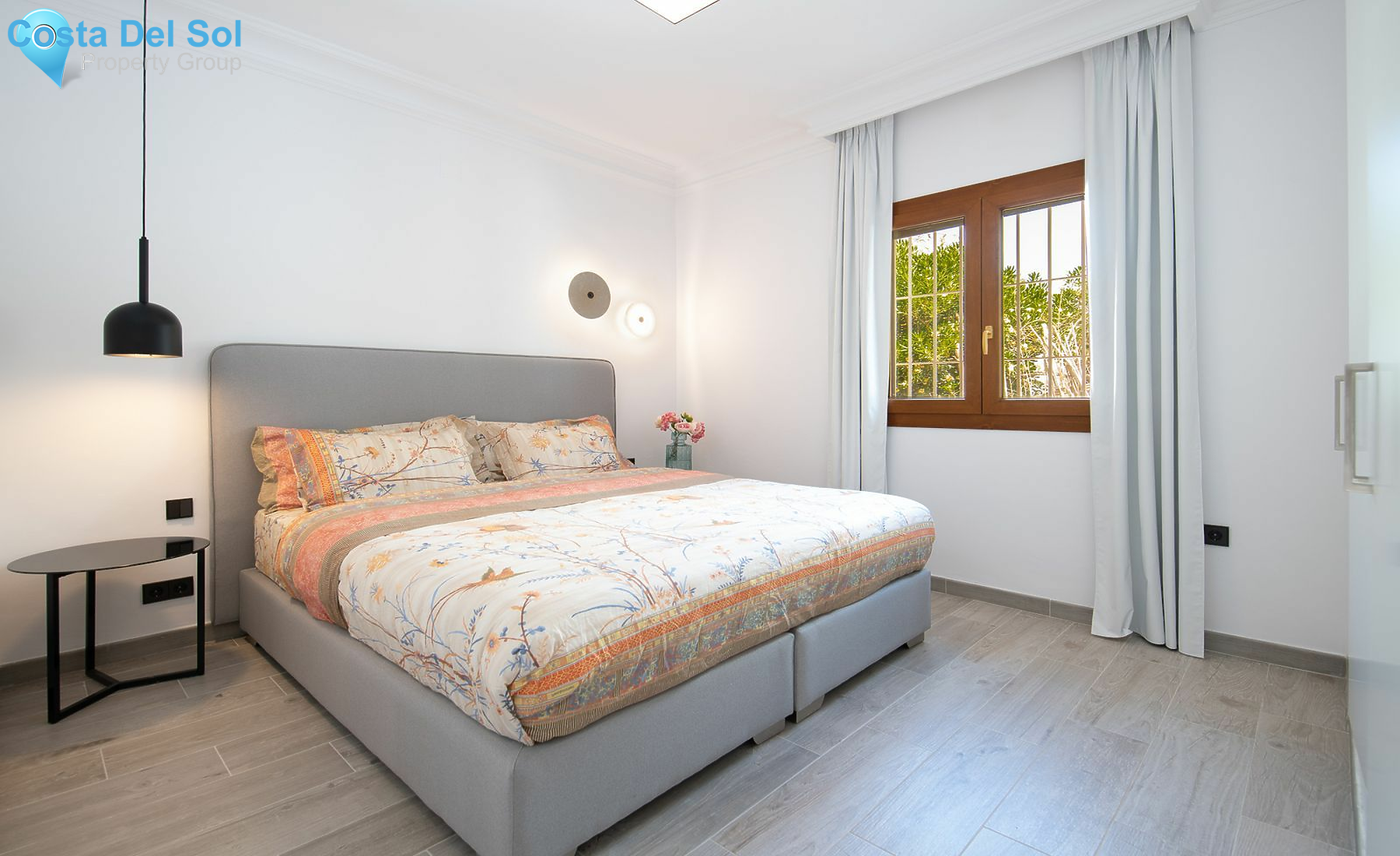 Detached Villa in Nueva Andalucía-1447885
