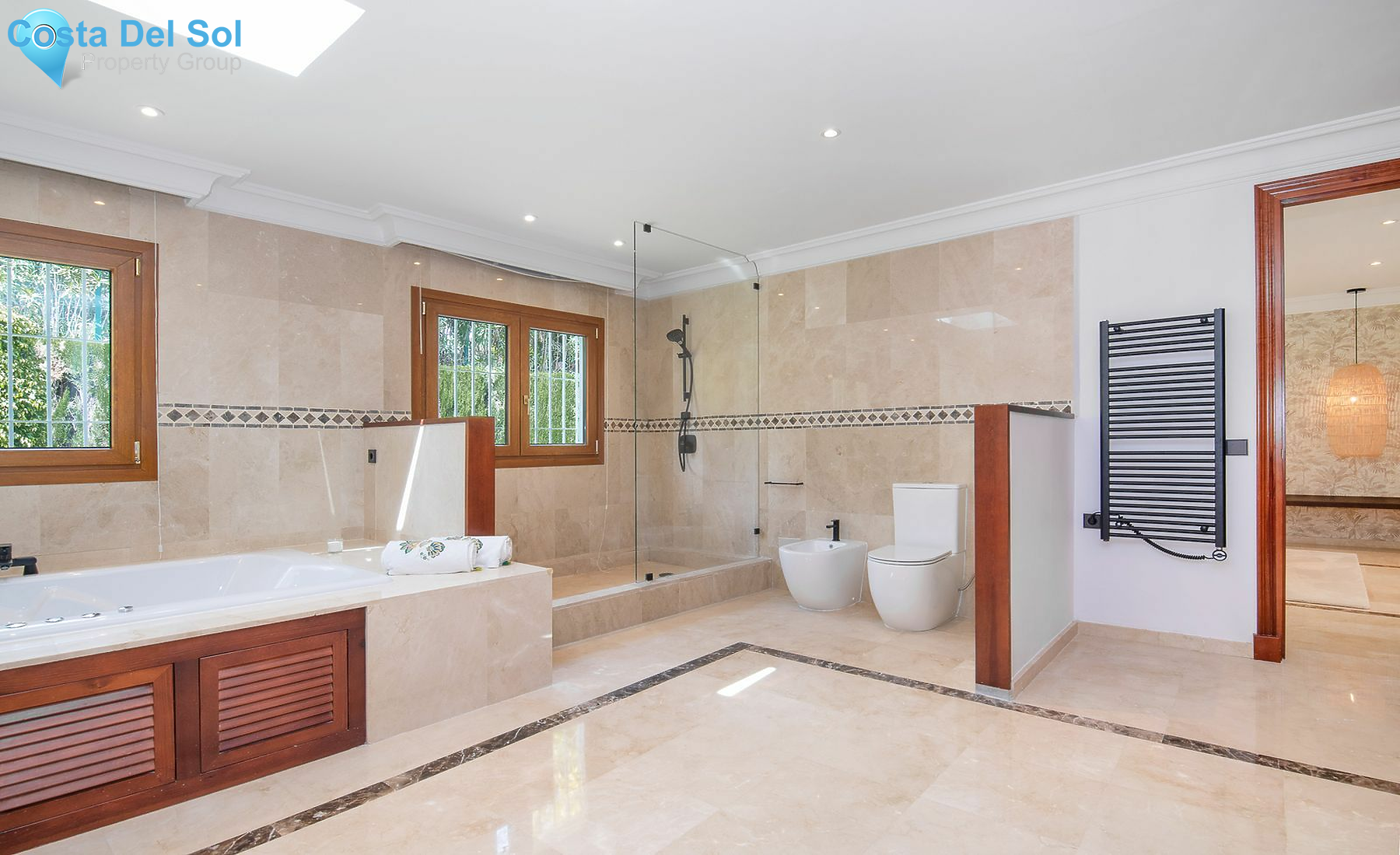Detached Villa in Nueva Andalucía-1447888
