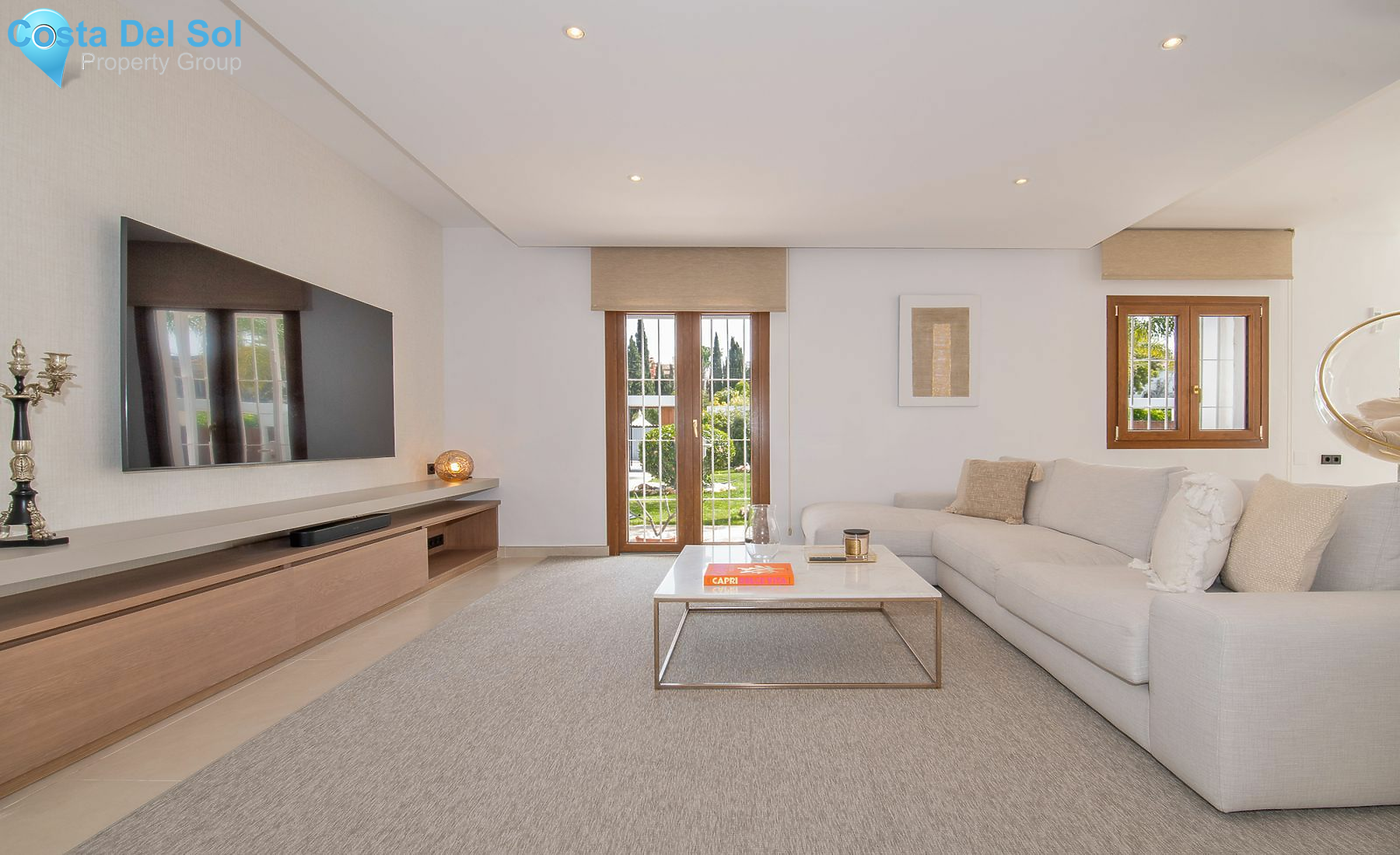Detached Villa in Nueva Andalucía-1447871