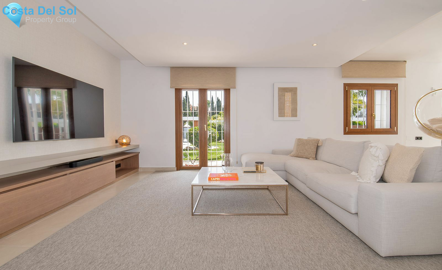 Detached Villa in Nueva Andalucía-1447872