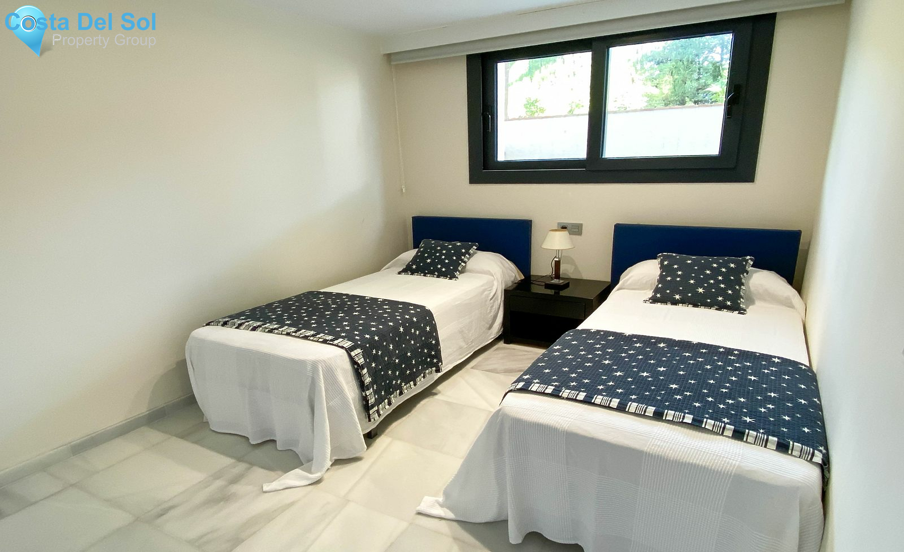 Detached Villa in Nueva Andalucía-1449891