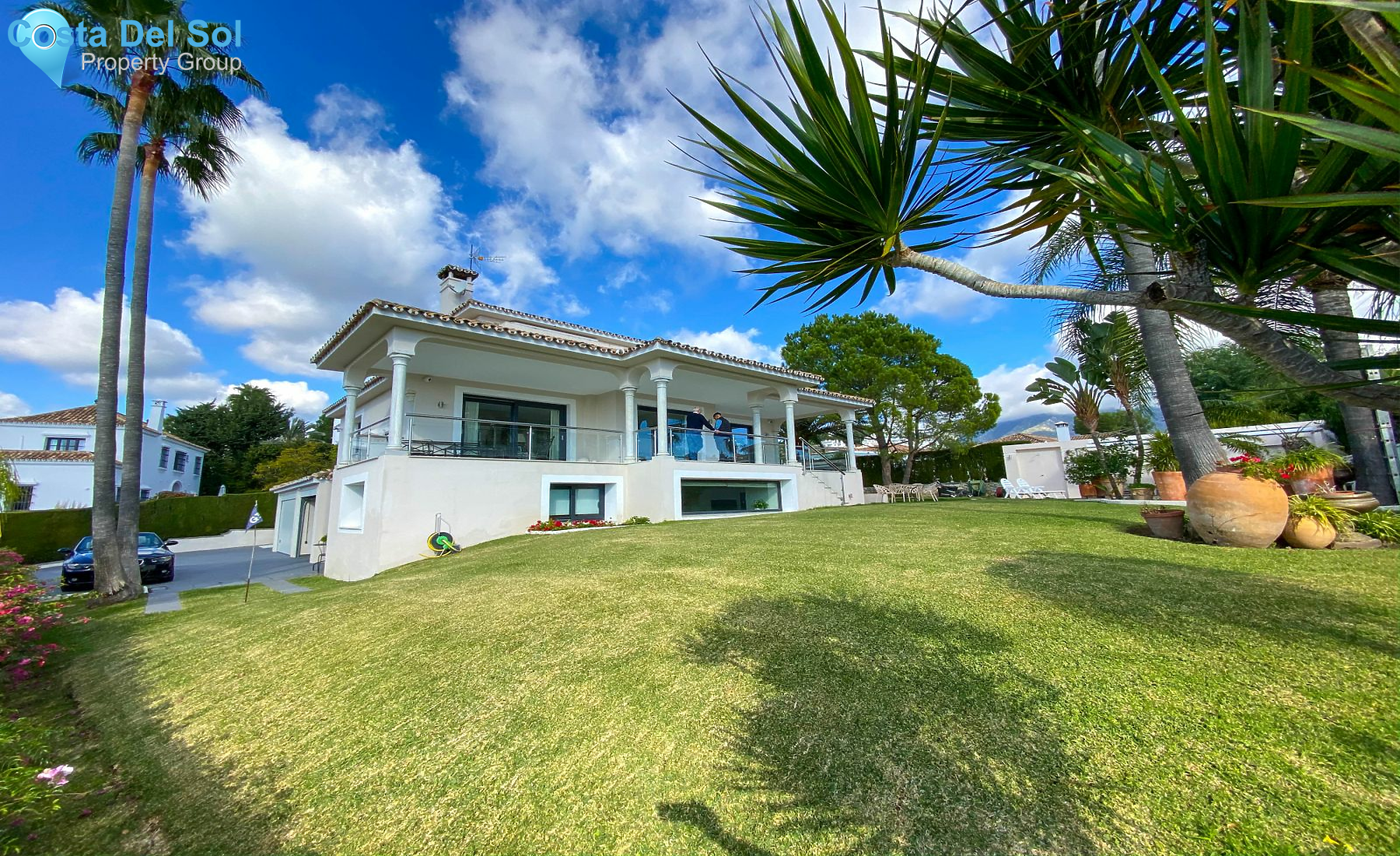 Detached Villa in Nueva Andalucía-1449875