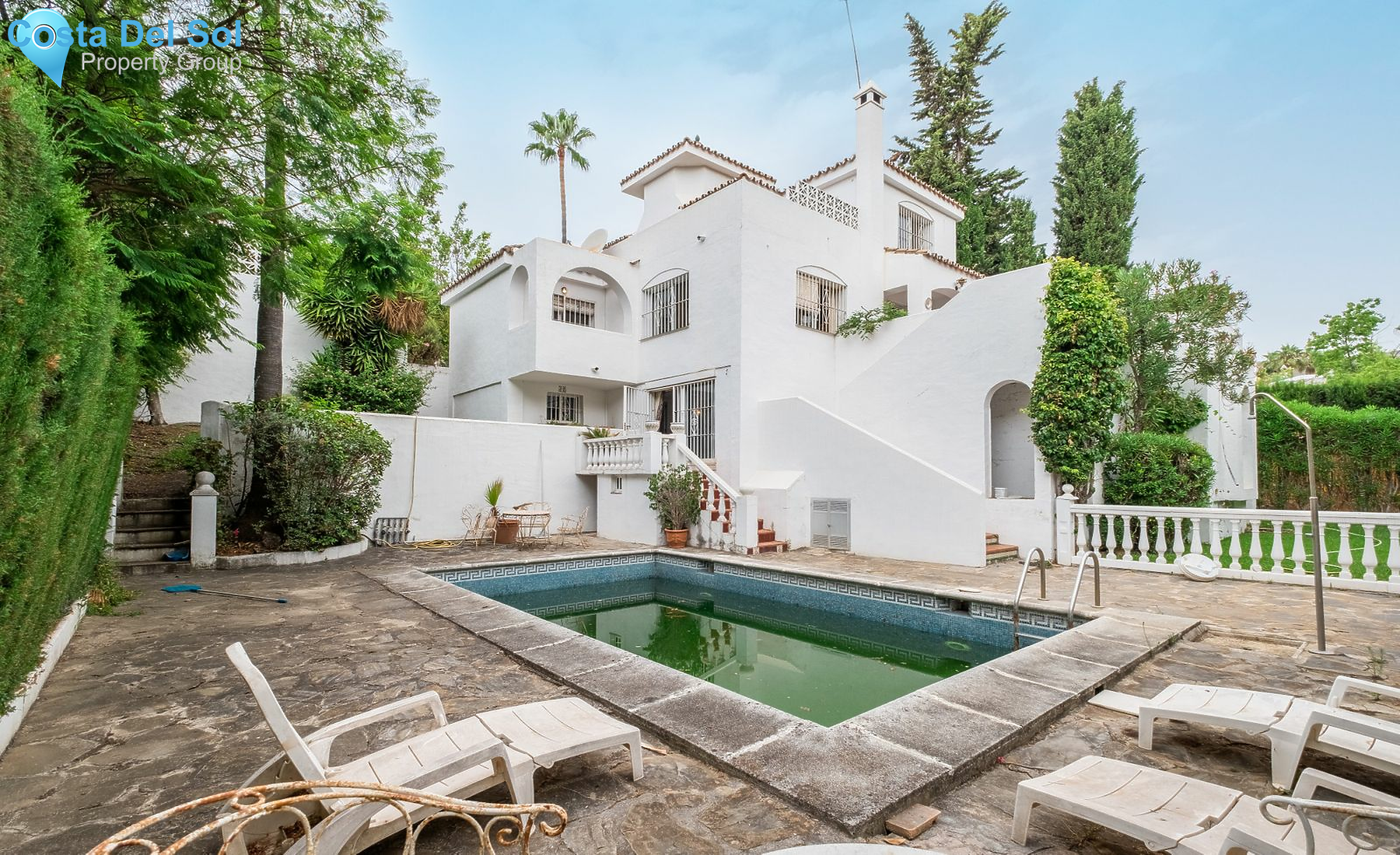 Detached Villa in Nueva Andalucía-1470501