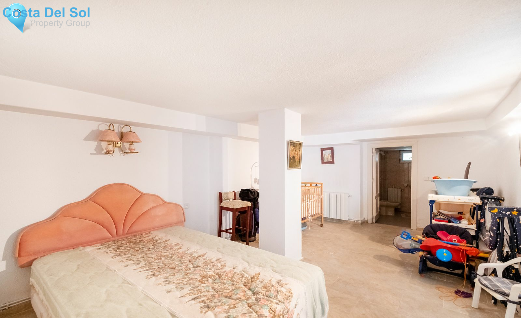 Detached Villa in Nueva Andalucía-1470505