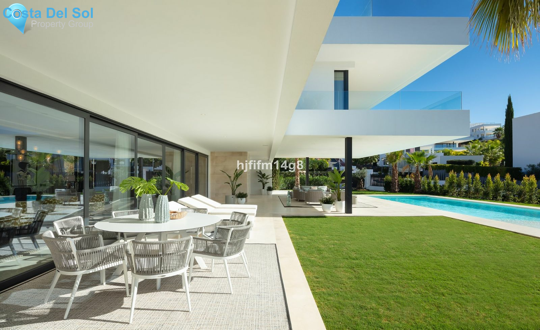 Detached Villa in Nueva Andalucía-1485158