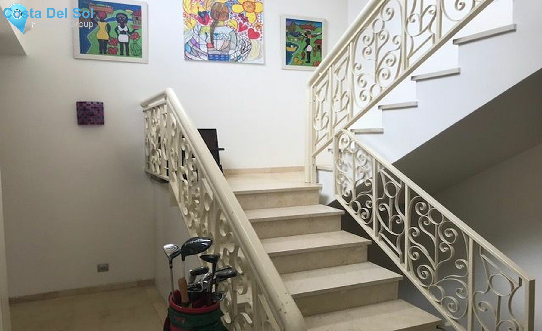 Detached Villa in Nueva Andalucía-1489956