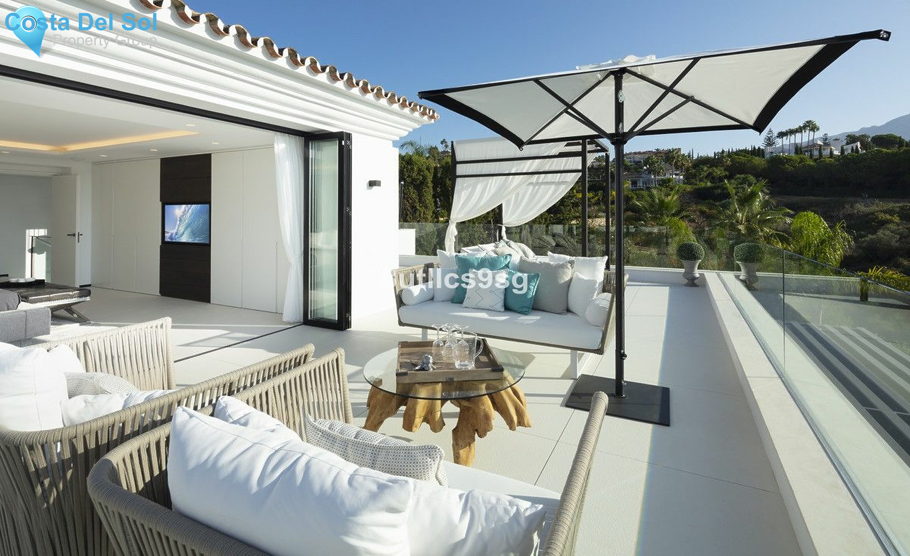 Detached Villa in Nueva Andalucía-1492361