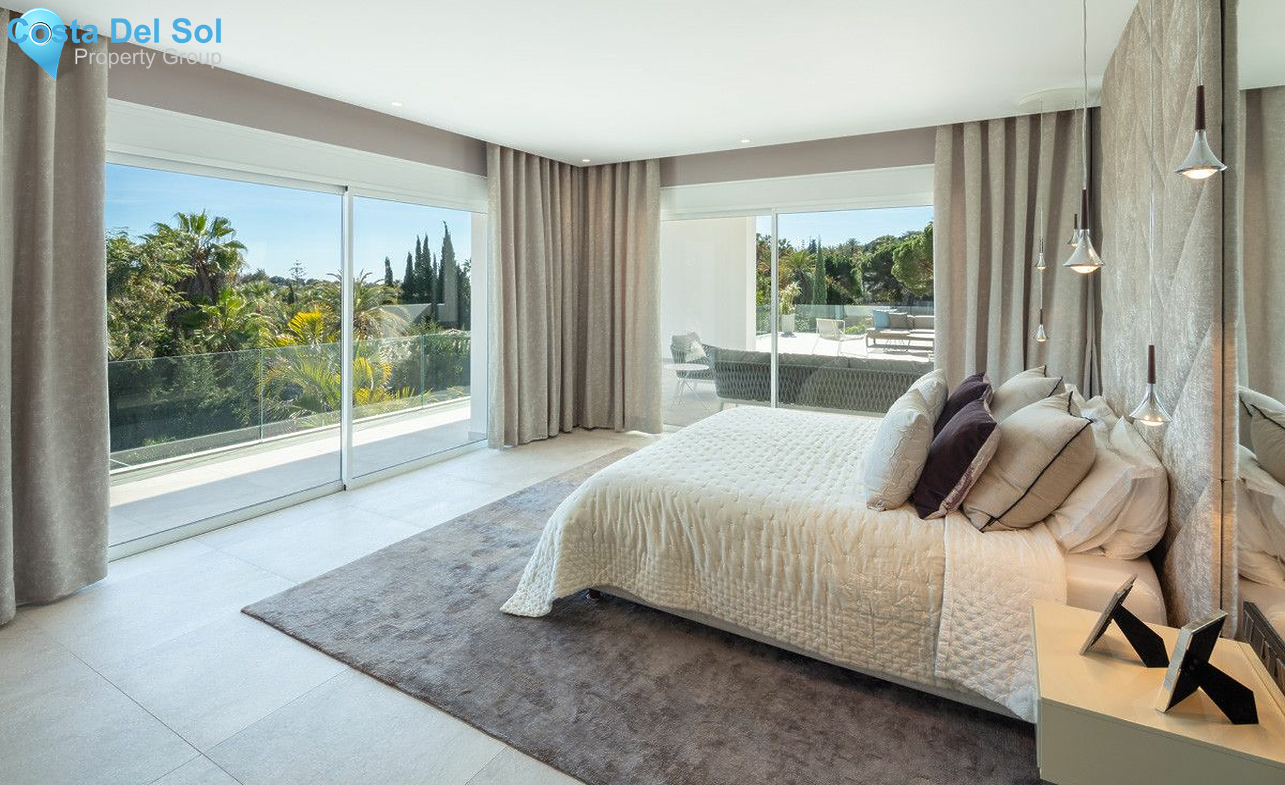 Detached Villa in Nueva Andalucía-1516081