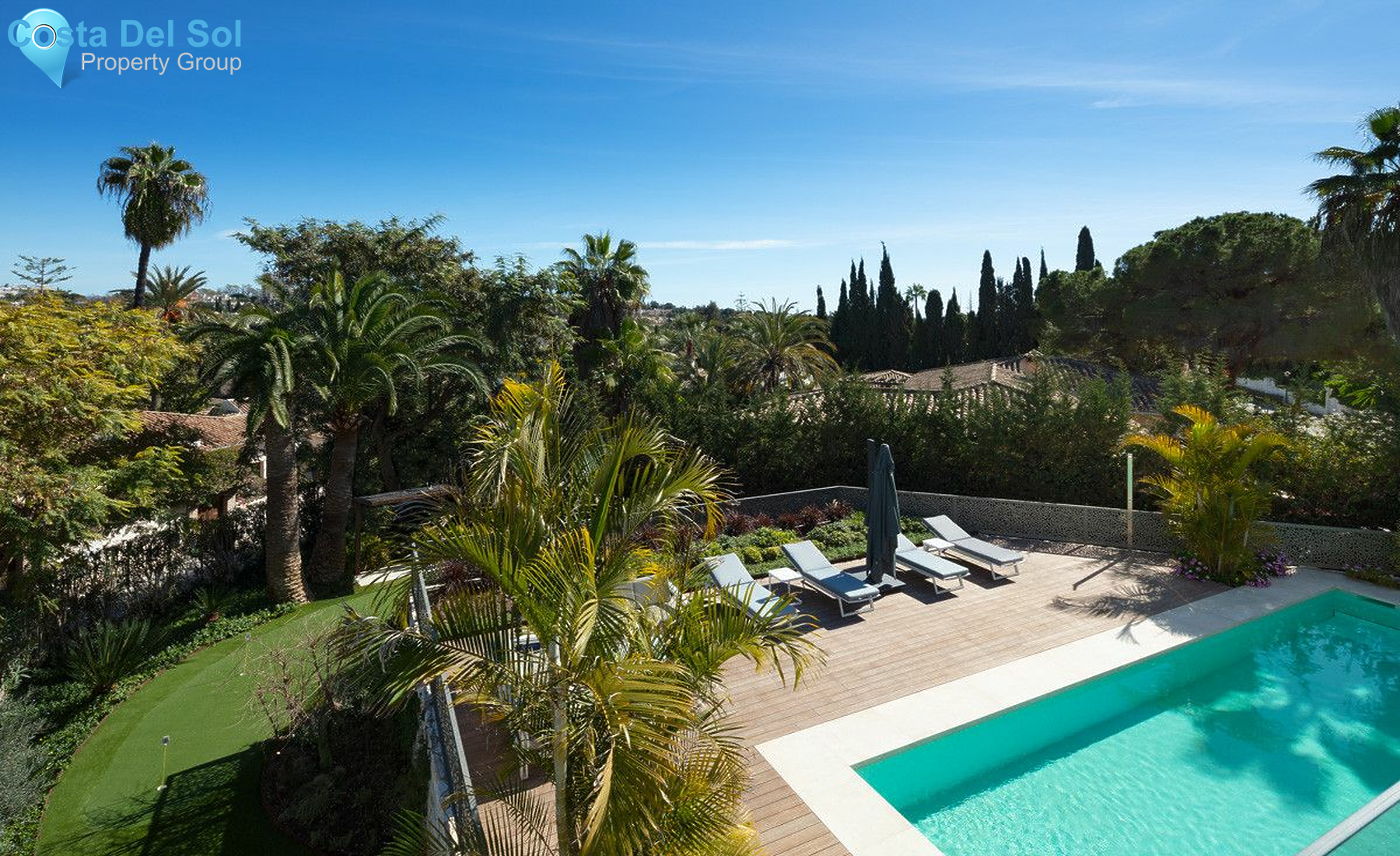 Detached Villa in Nueva Andalucía-1516083