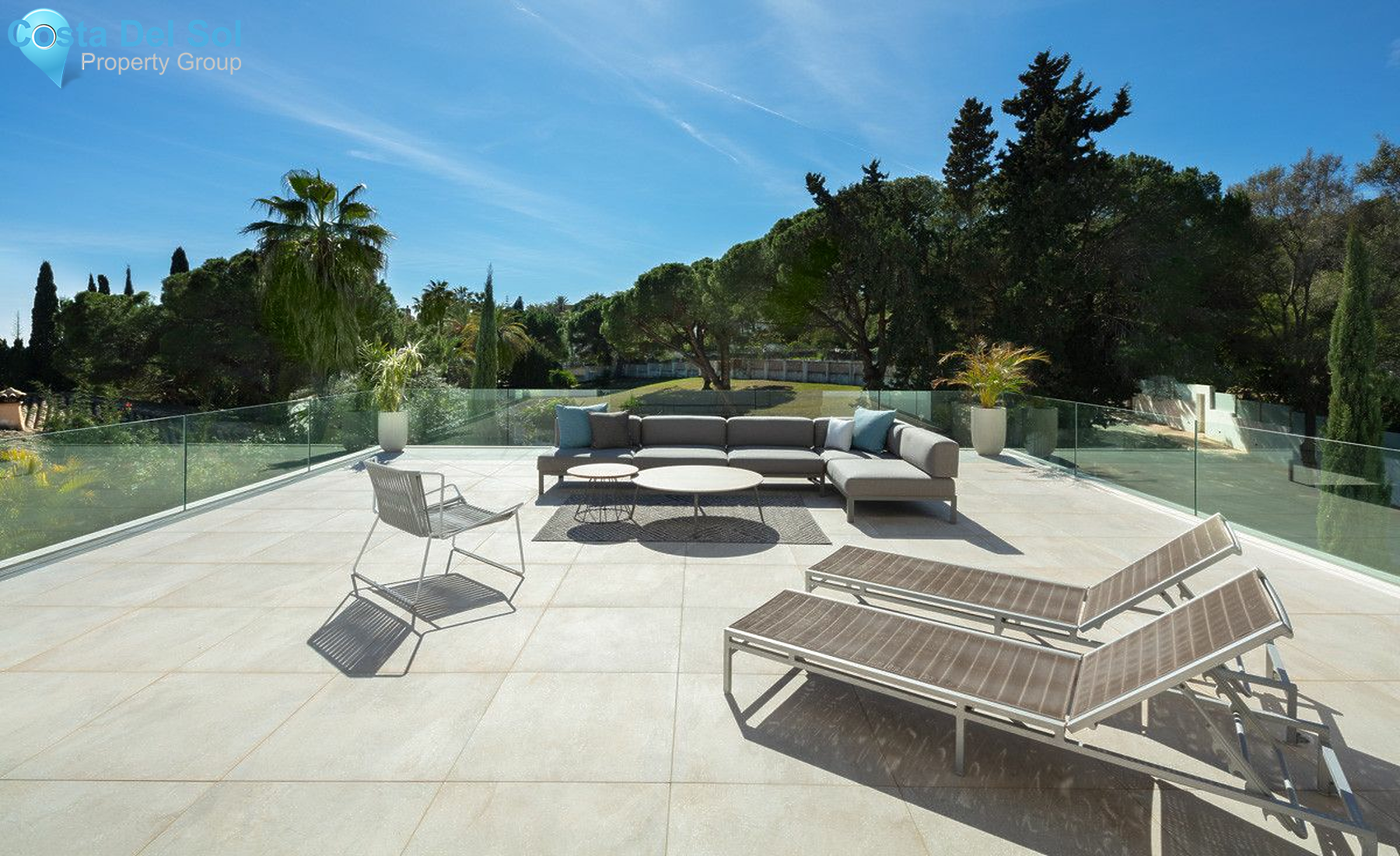 Detached Villa in Nueva Andalucía-1516084