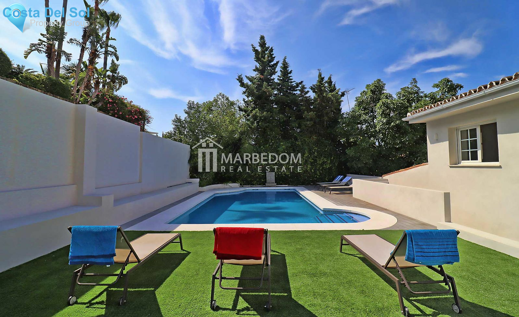 Detached Villa in Nueva Andalucía-1518347
