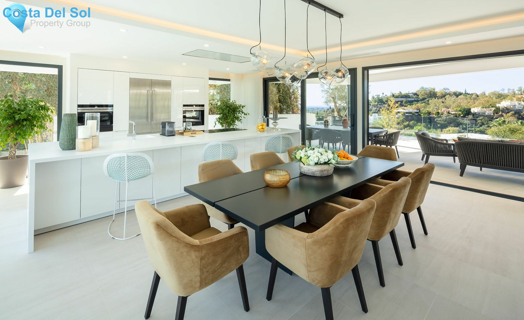 Detached Villa in Nueva Andalucía-1531724