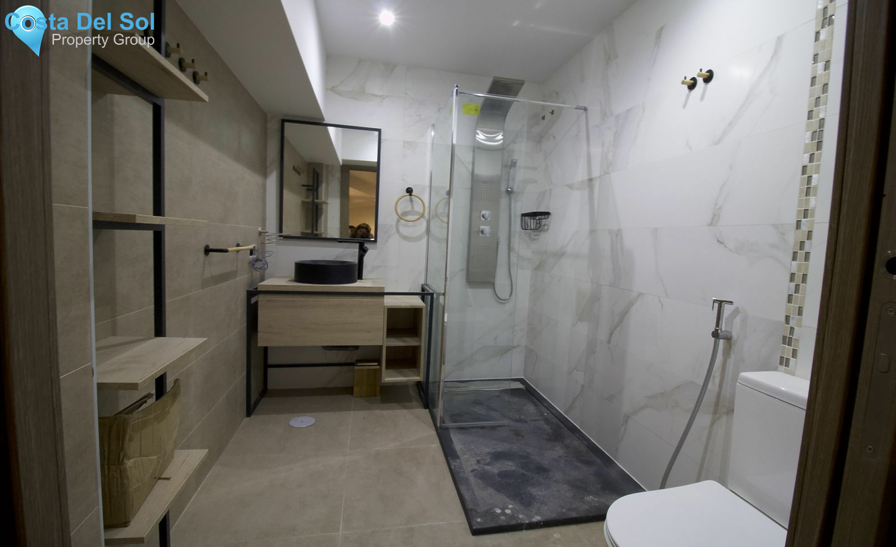 Detached Villa in Nueva Andalucía-1533666