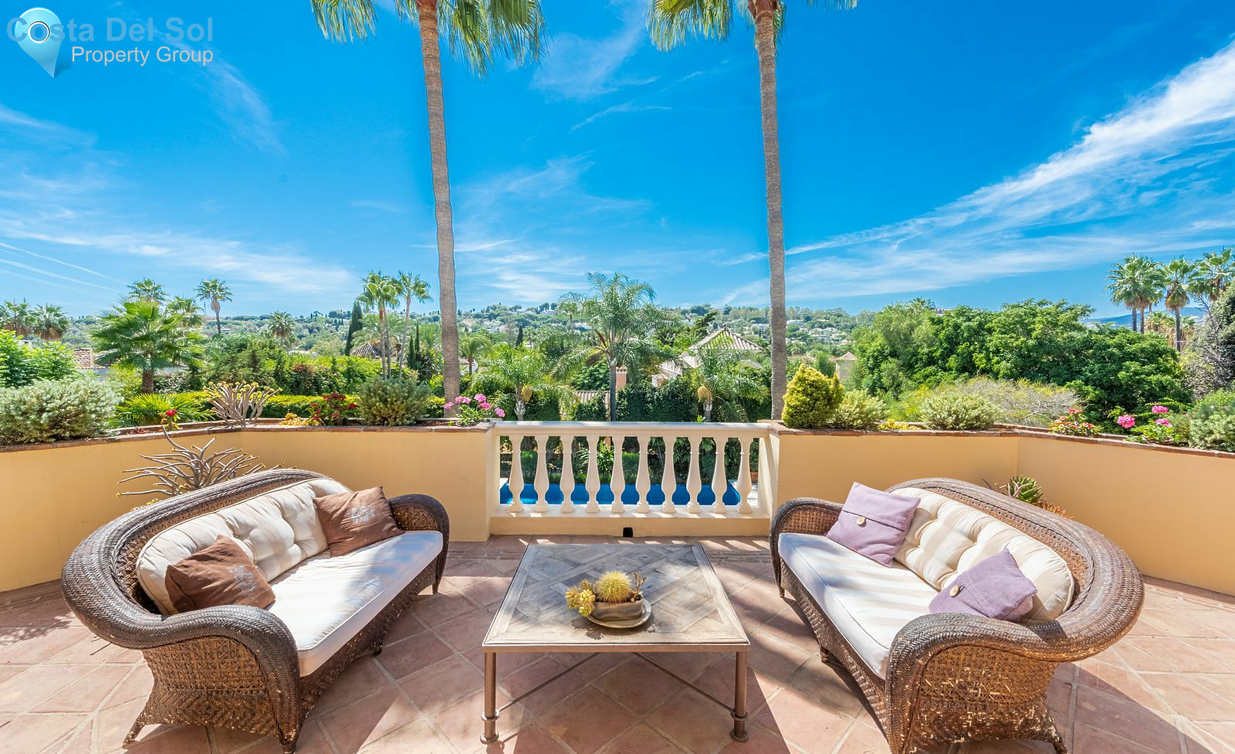 Detached Villa in Nueva Andalucía-1551607