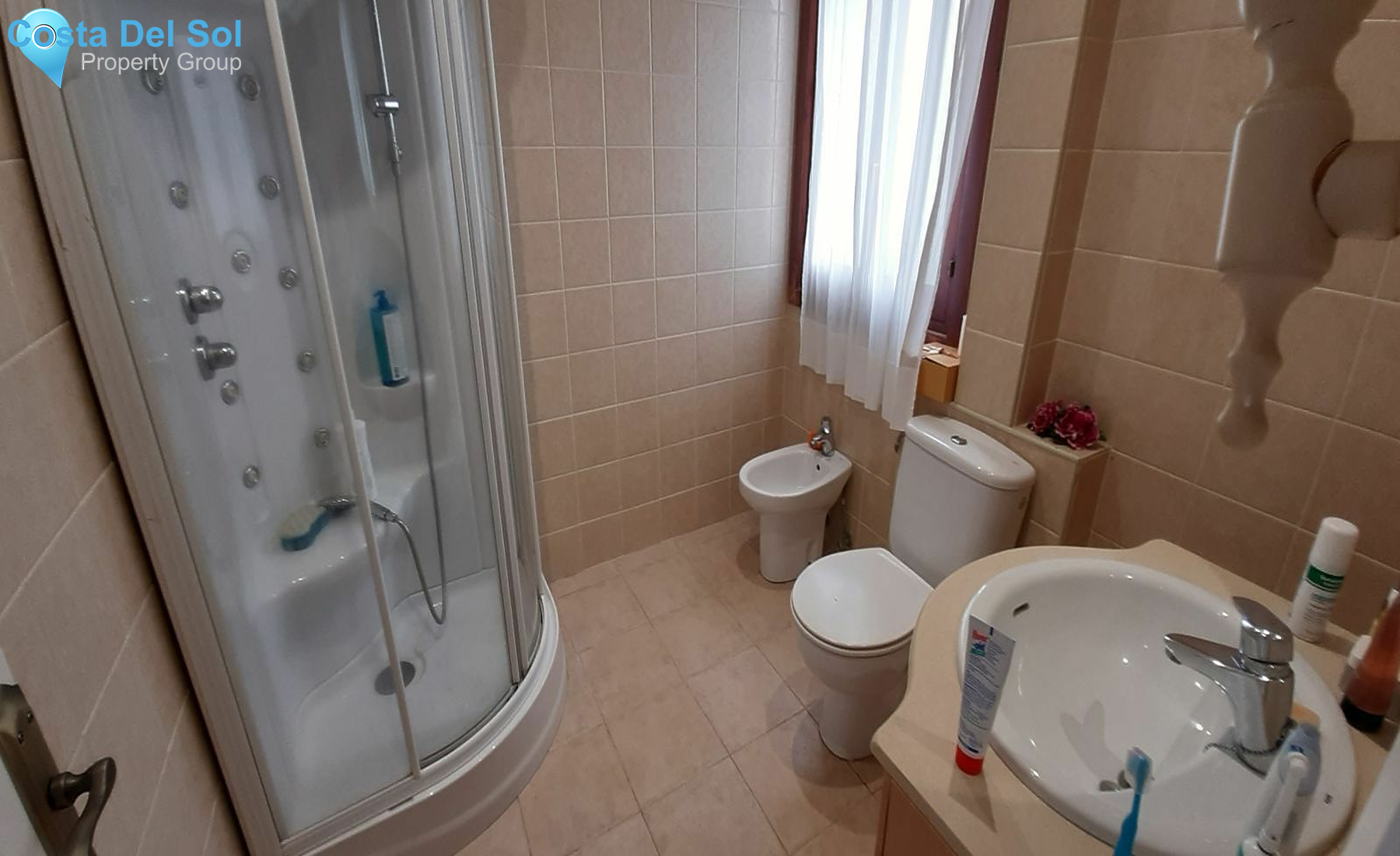 Detached Villa in Playamar-1129909