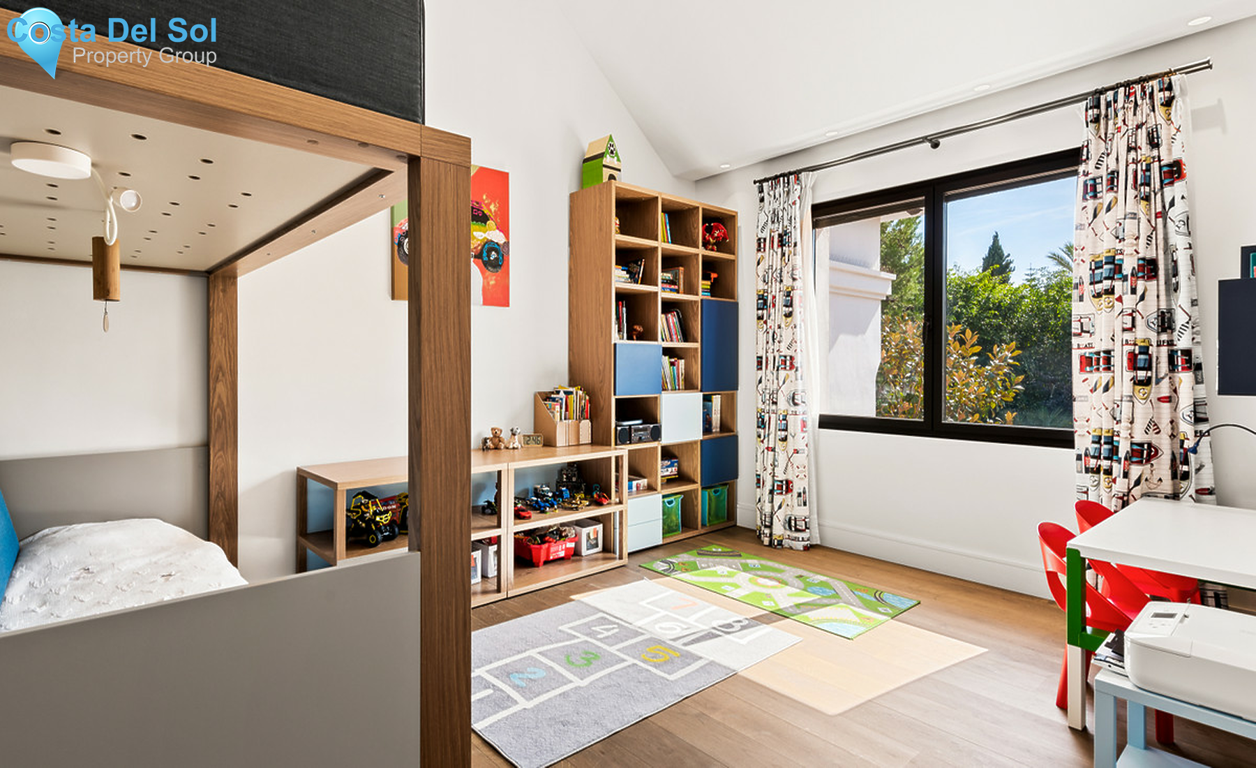 Detached Villa in Puerto Banús-708413