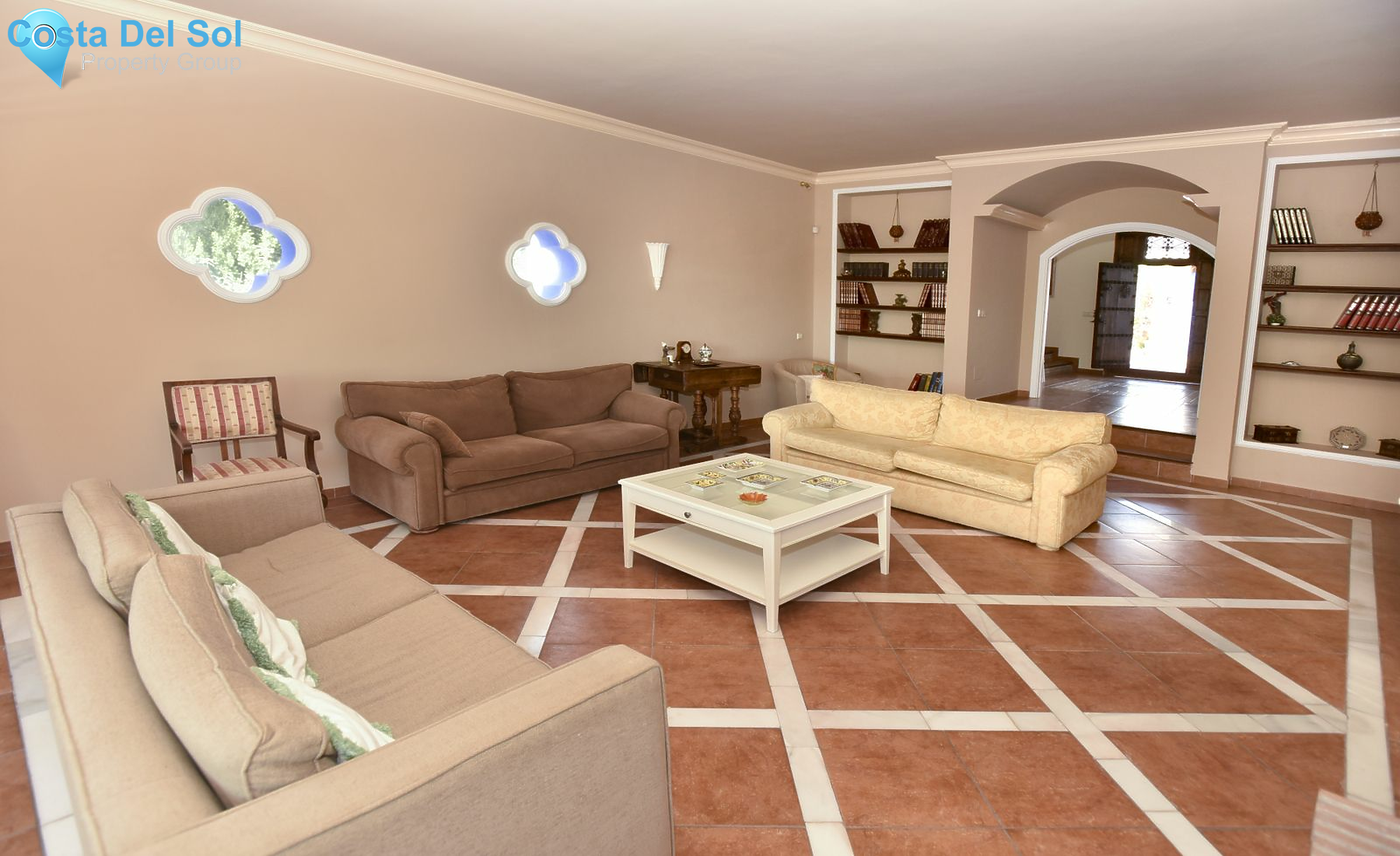 Detached Villa in Puerto Banús-1209933