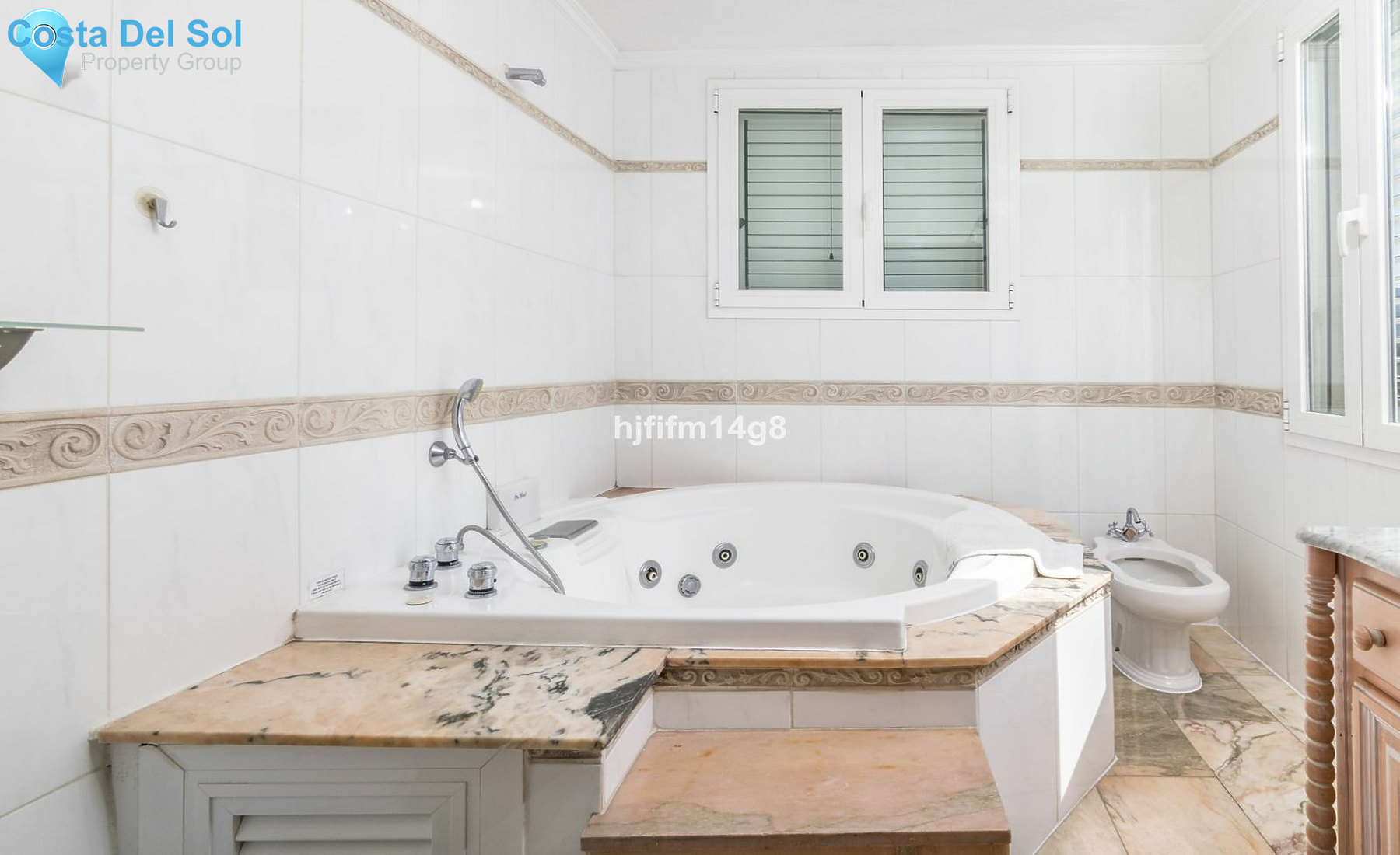 Detached Villa in Puerto Banús-1449954