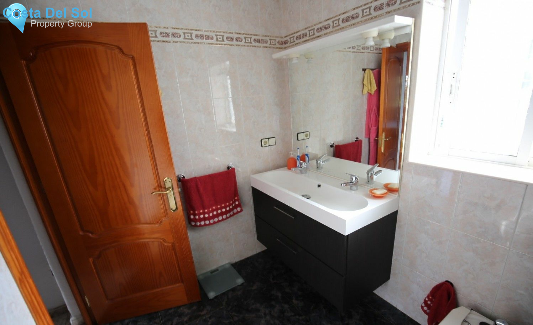 Detached Villa in Rincón de la Victoria-1230656