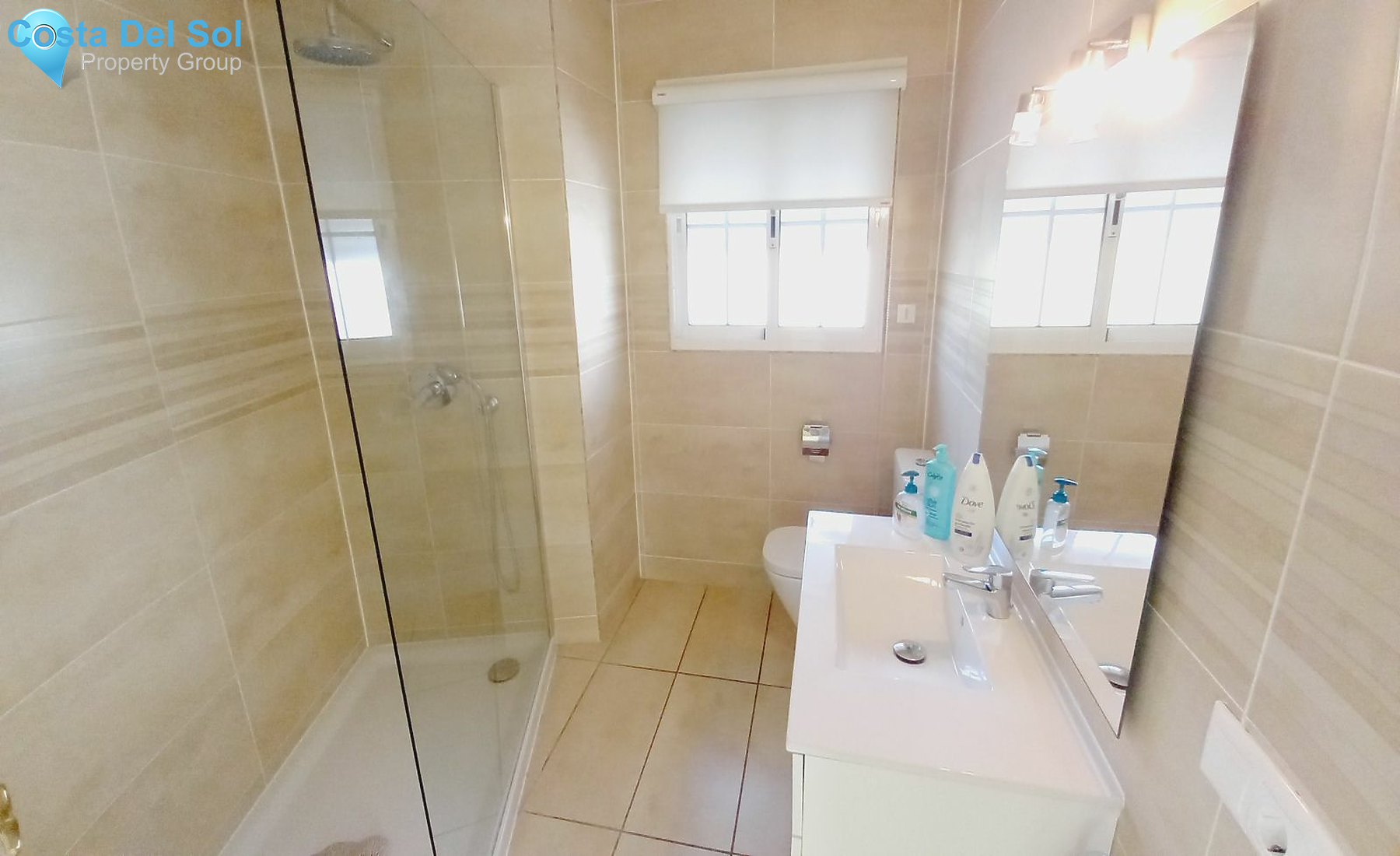 Detached Villa in Riviera del Sol-1161906