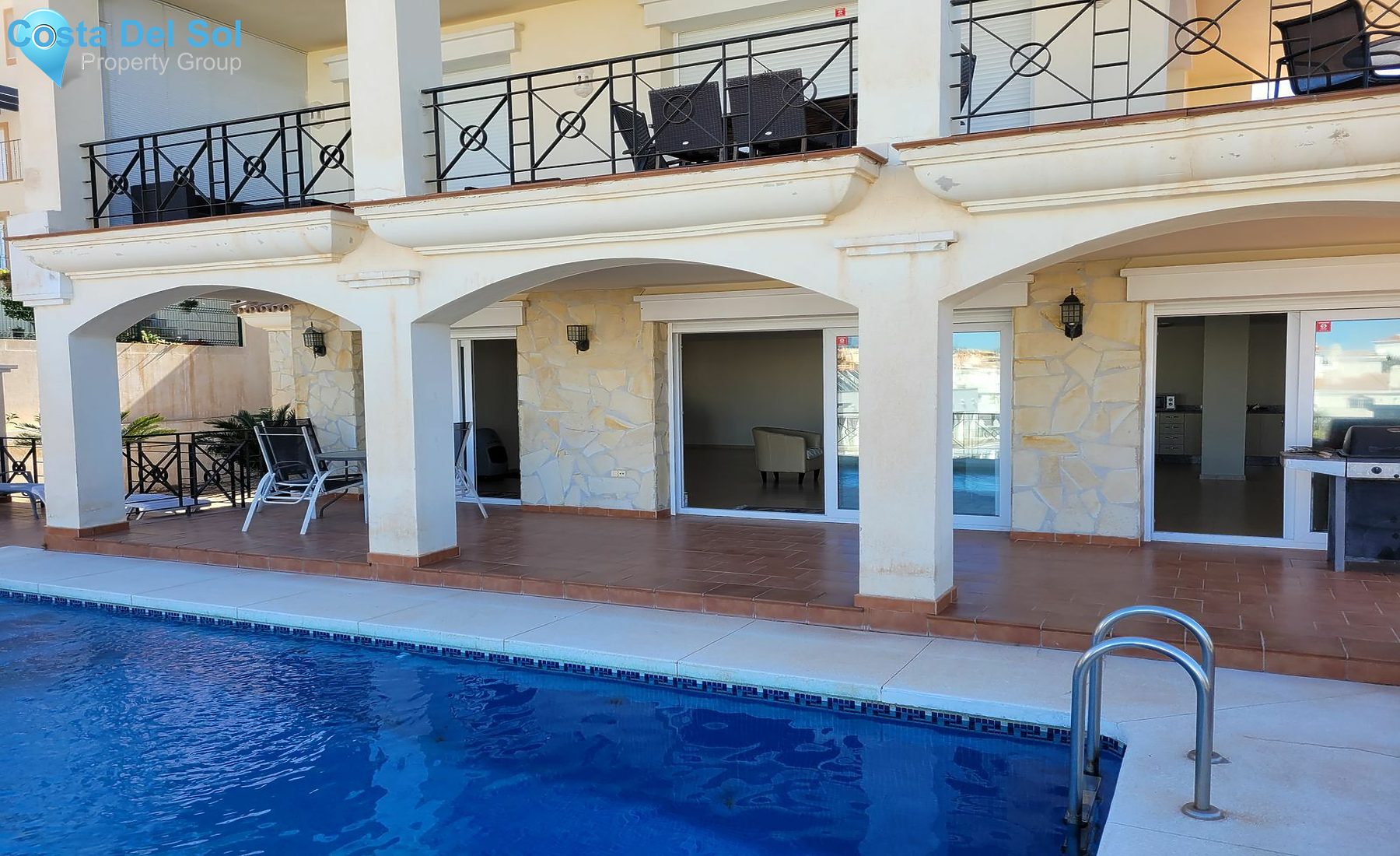 Detached Villa in Riviera del Sol-1186067