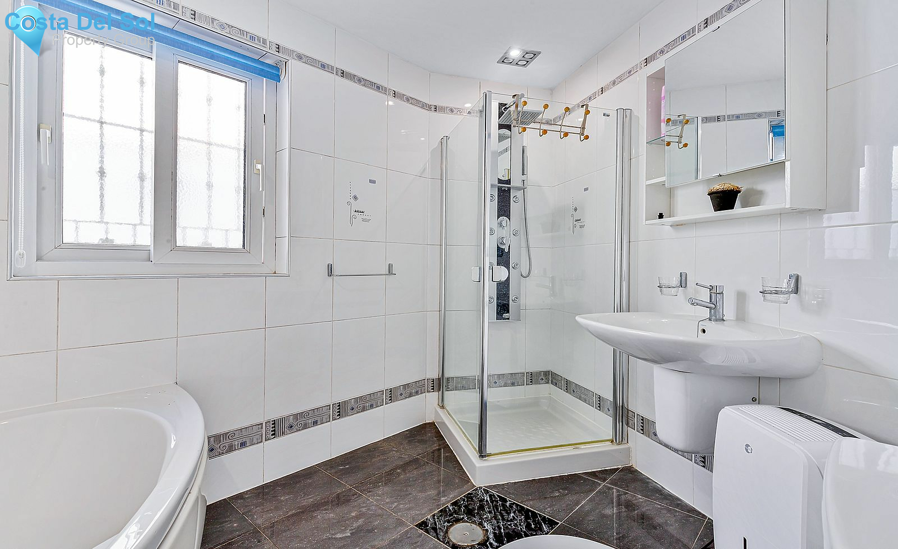 Detached Villa in Riviera del Sol-1495751