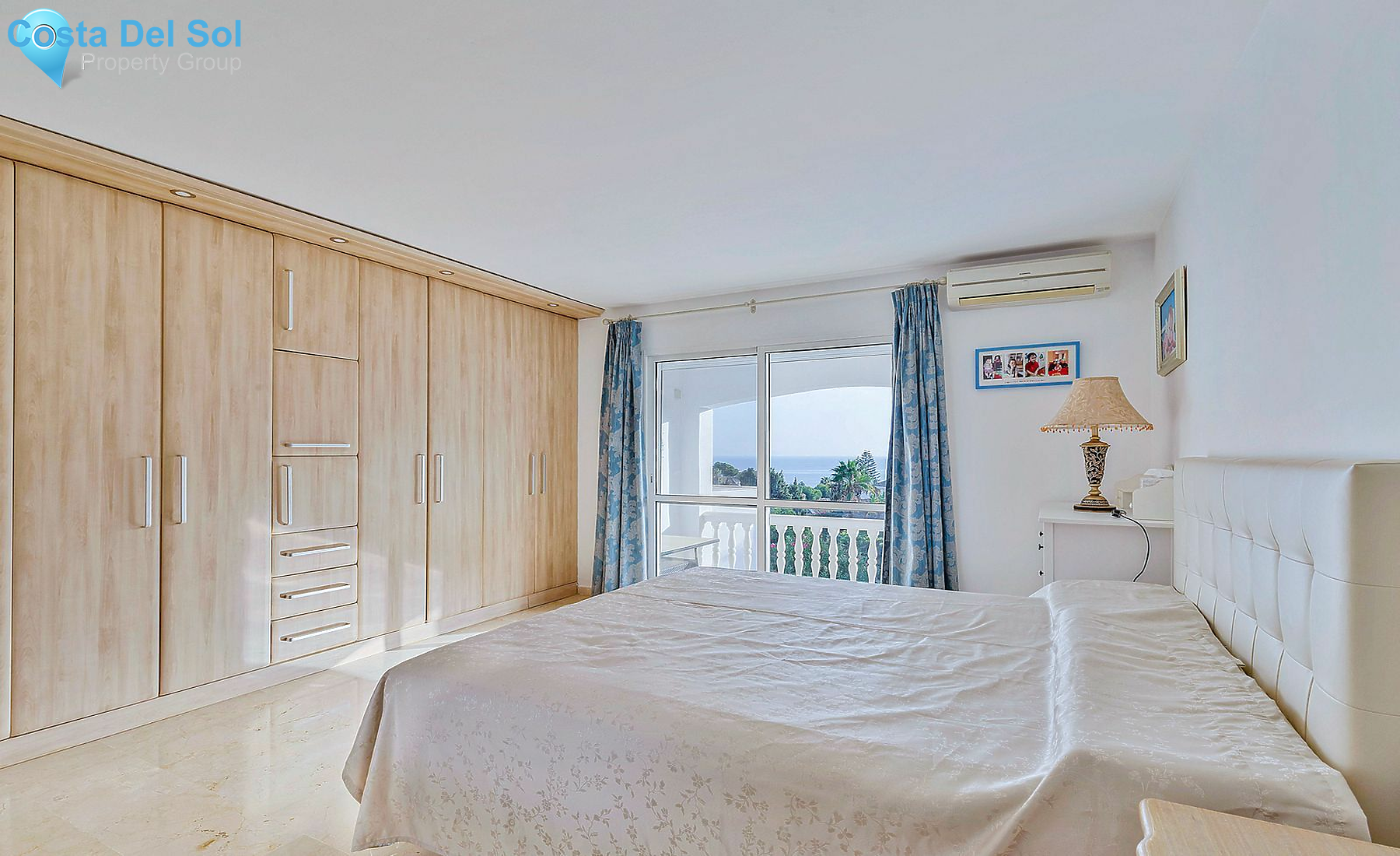 Detached Villa in Riviera del Sol-1495749