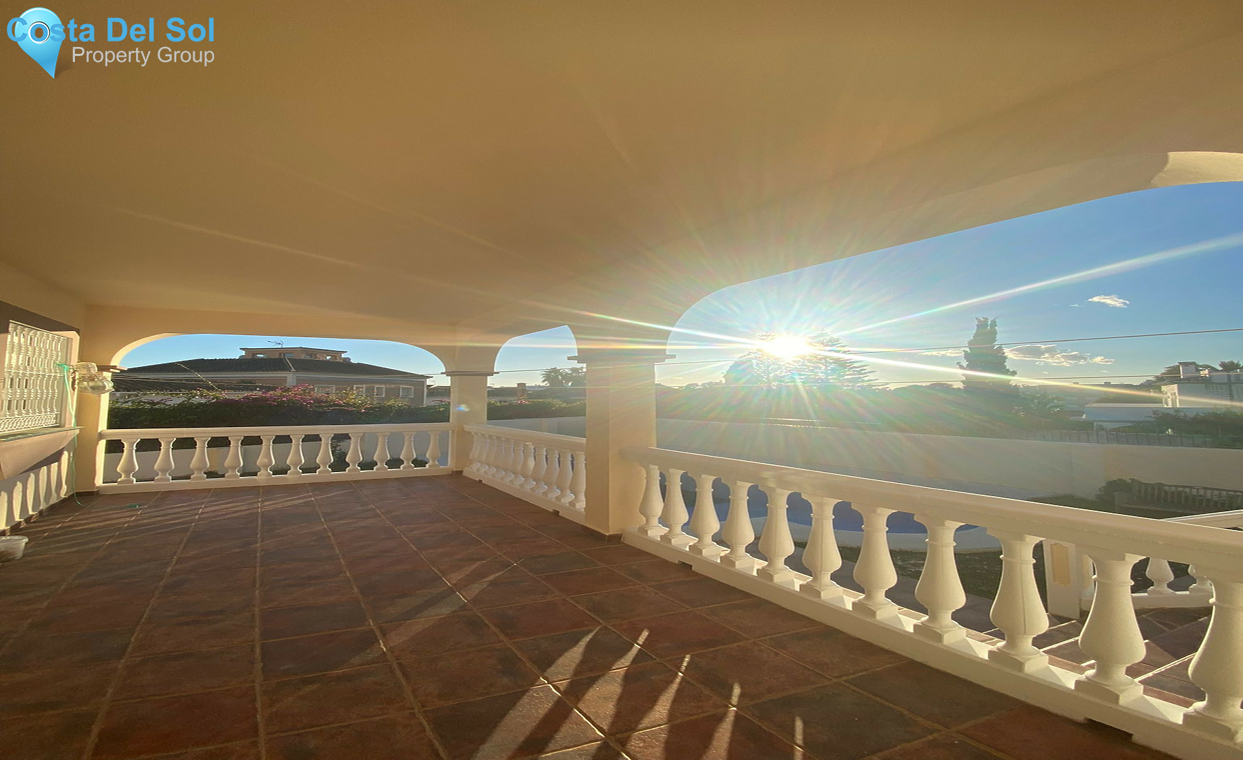 Detached Villa in San Pedro de Alcántara-695317