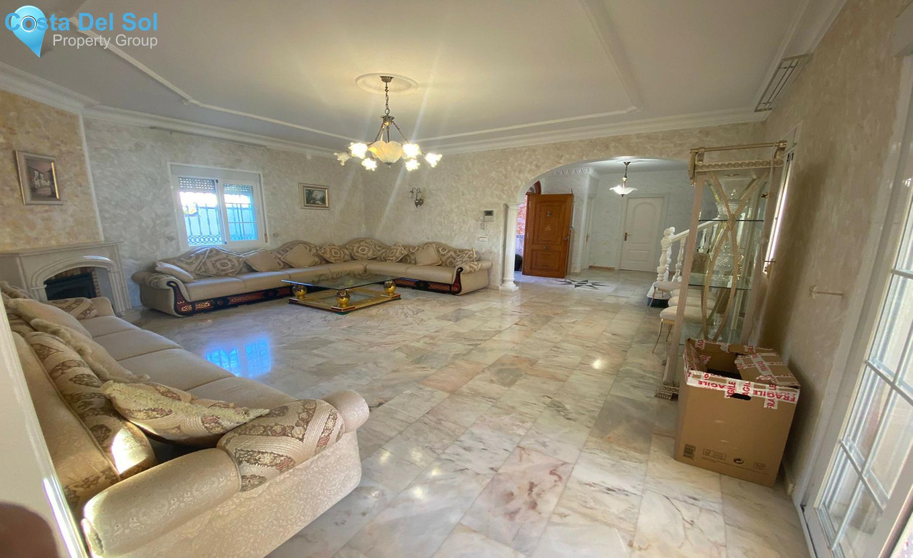 Detached Villa in San Pedro de Alcántara-695305