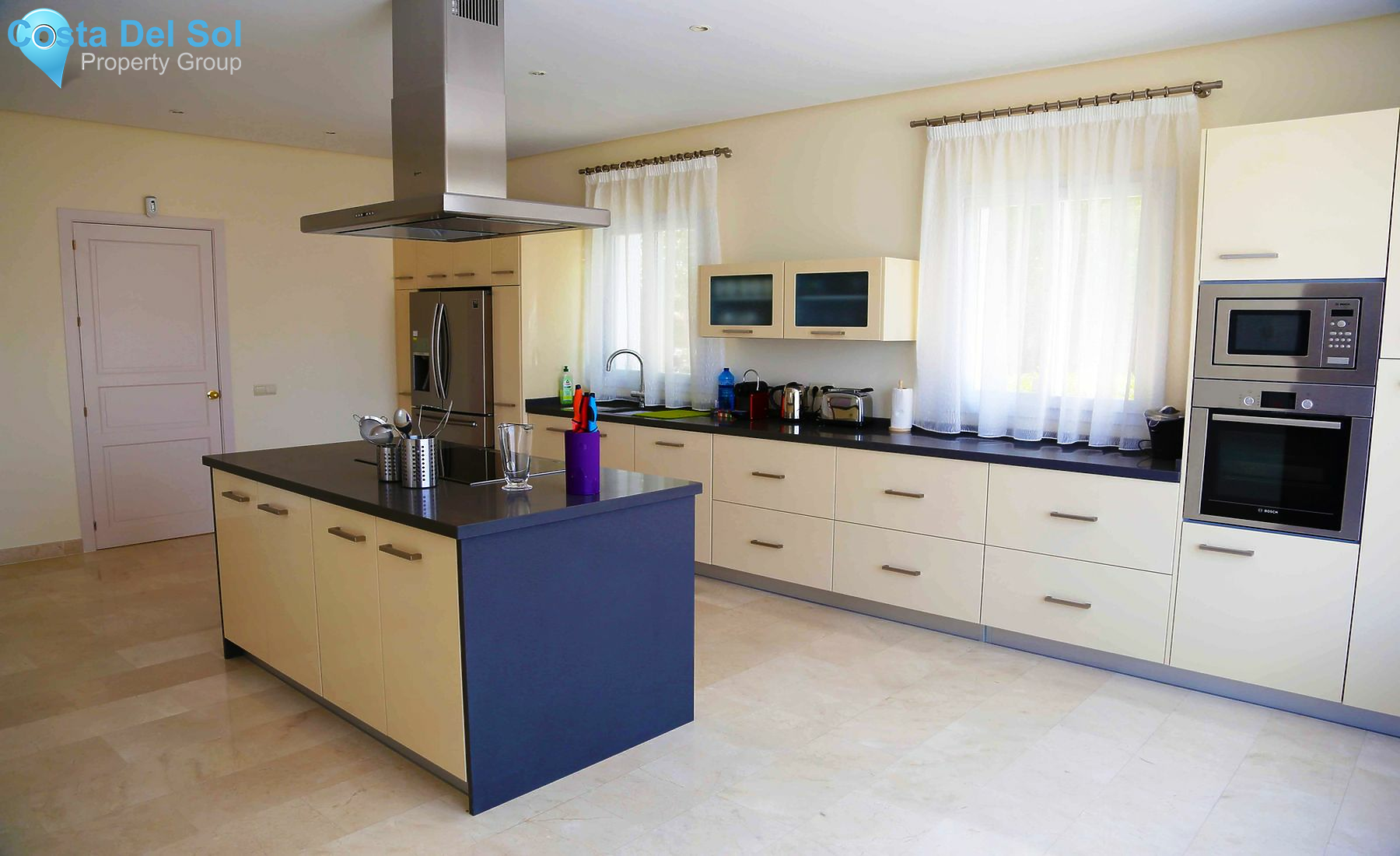 Detached Villa in Selwo-1211577