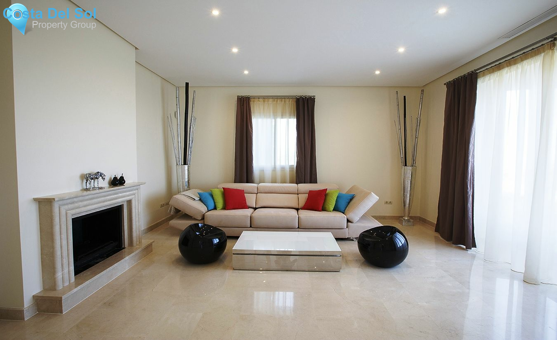 Detached Villa in Selwo-1211574