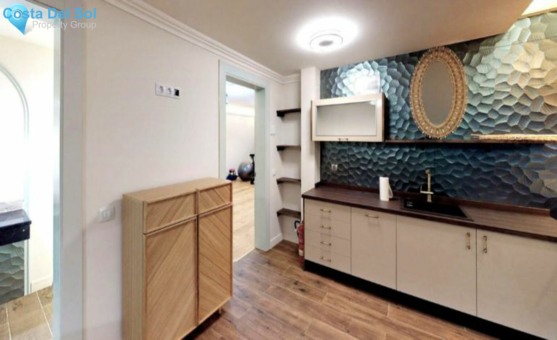 Detached Villa in Selwo-1450068