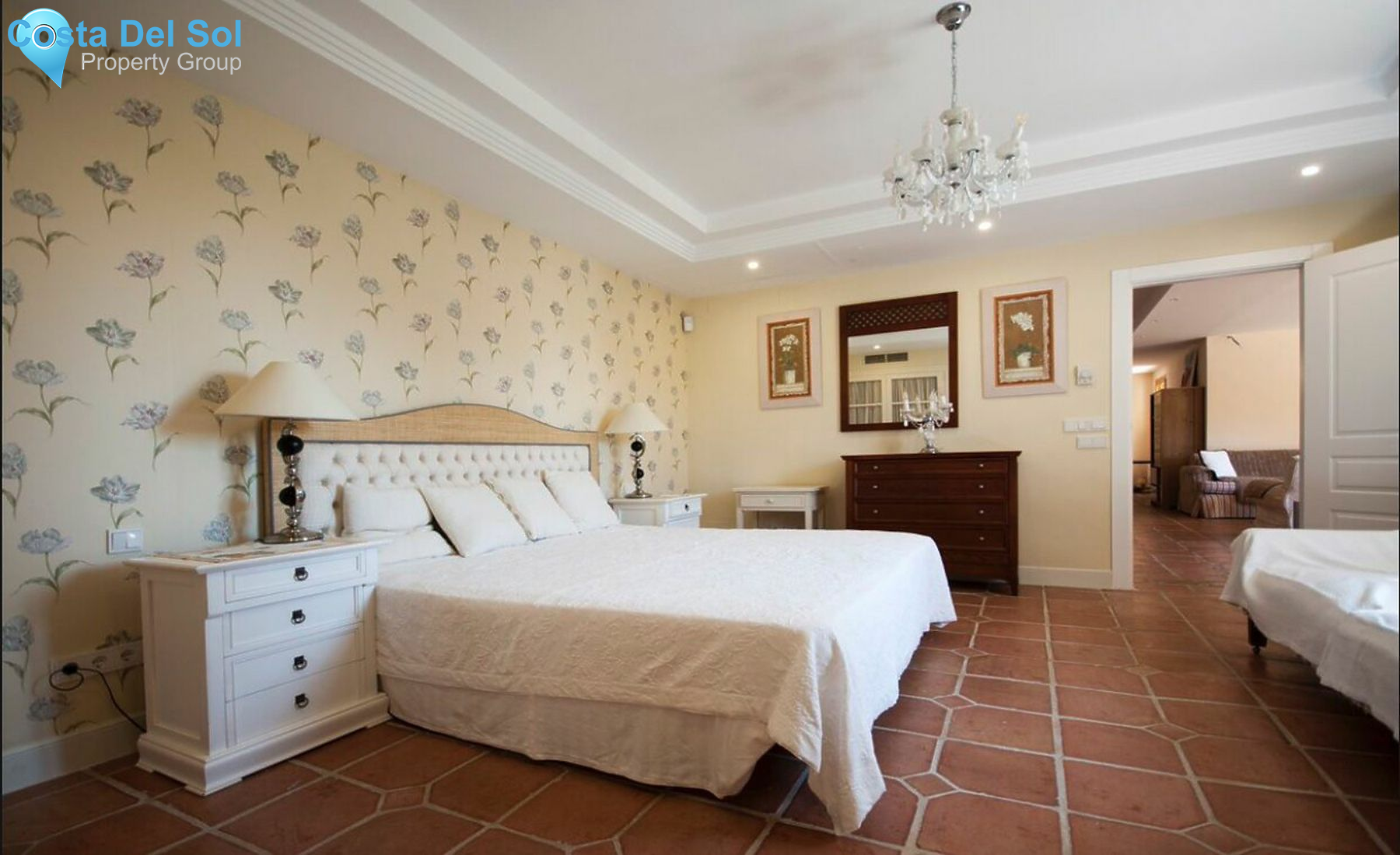 Detached Villa in Sierra Blanca-1126914