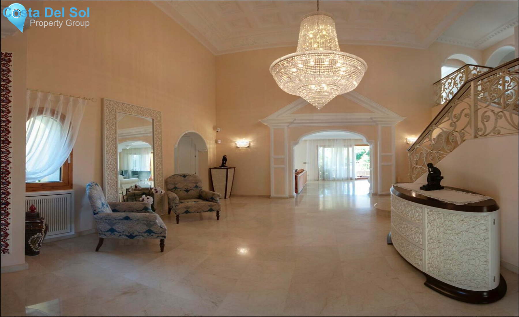 Detached Villa in Sierra Blanca-1126927