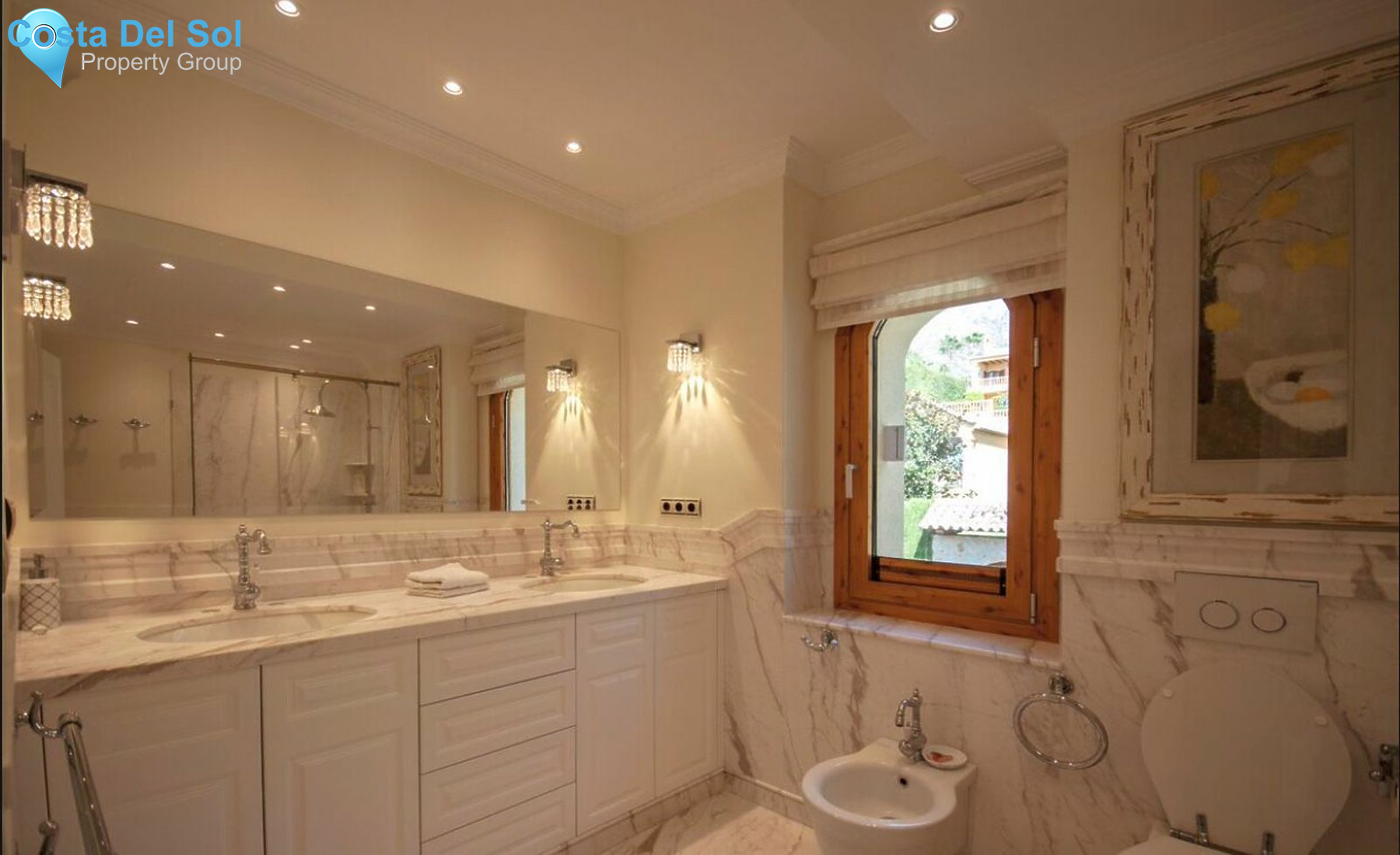 Detached Villa in Sierra Blanca-1126917