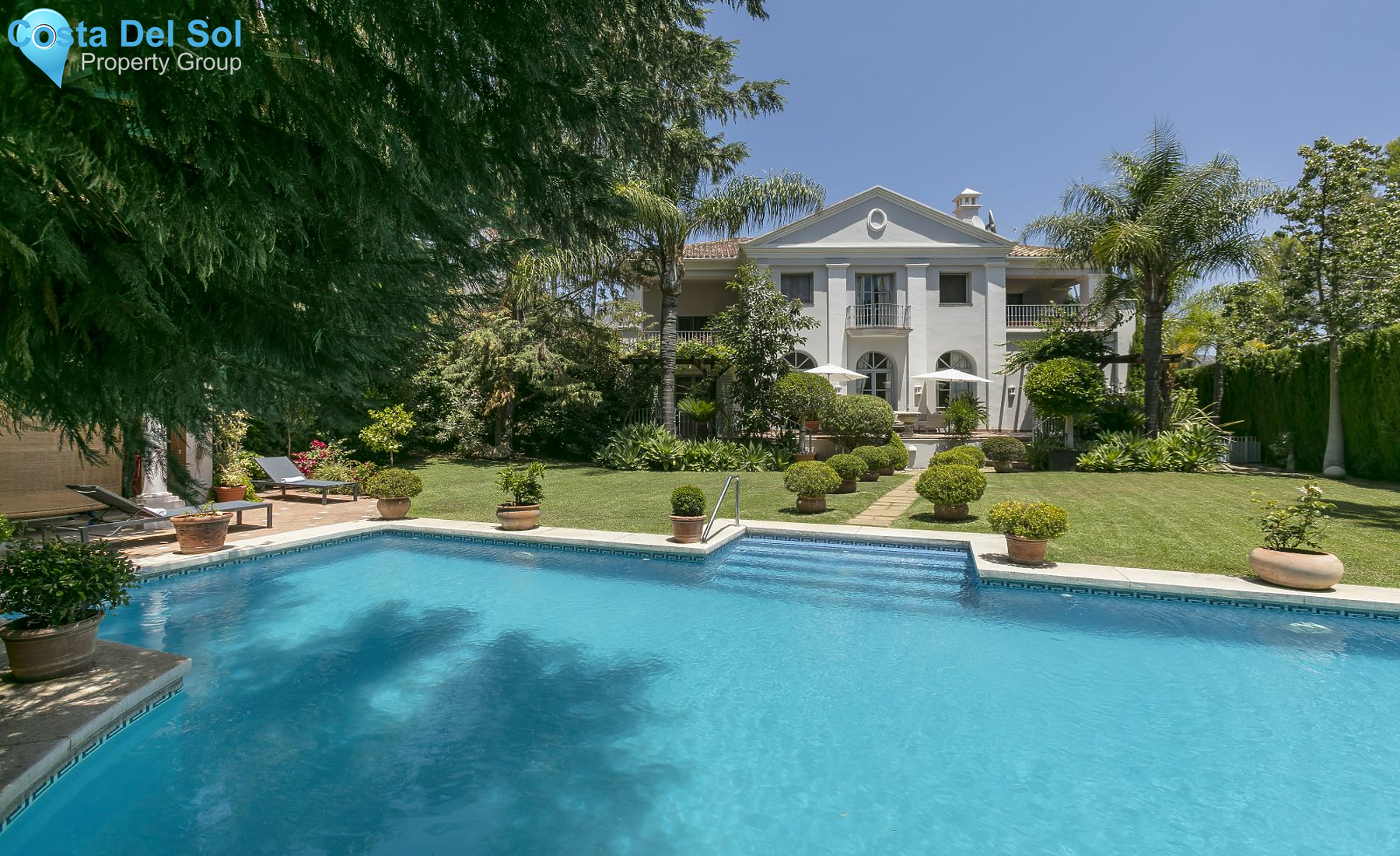 Detached Villa in Sierra Blanca-1213696