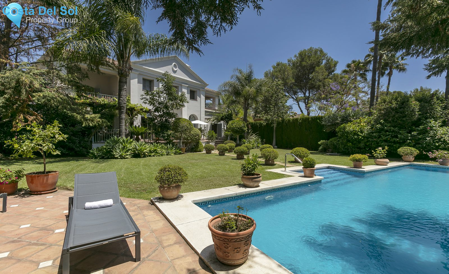 Detached Villa in Sierra Blanca-1213698