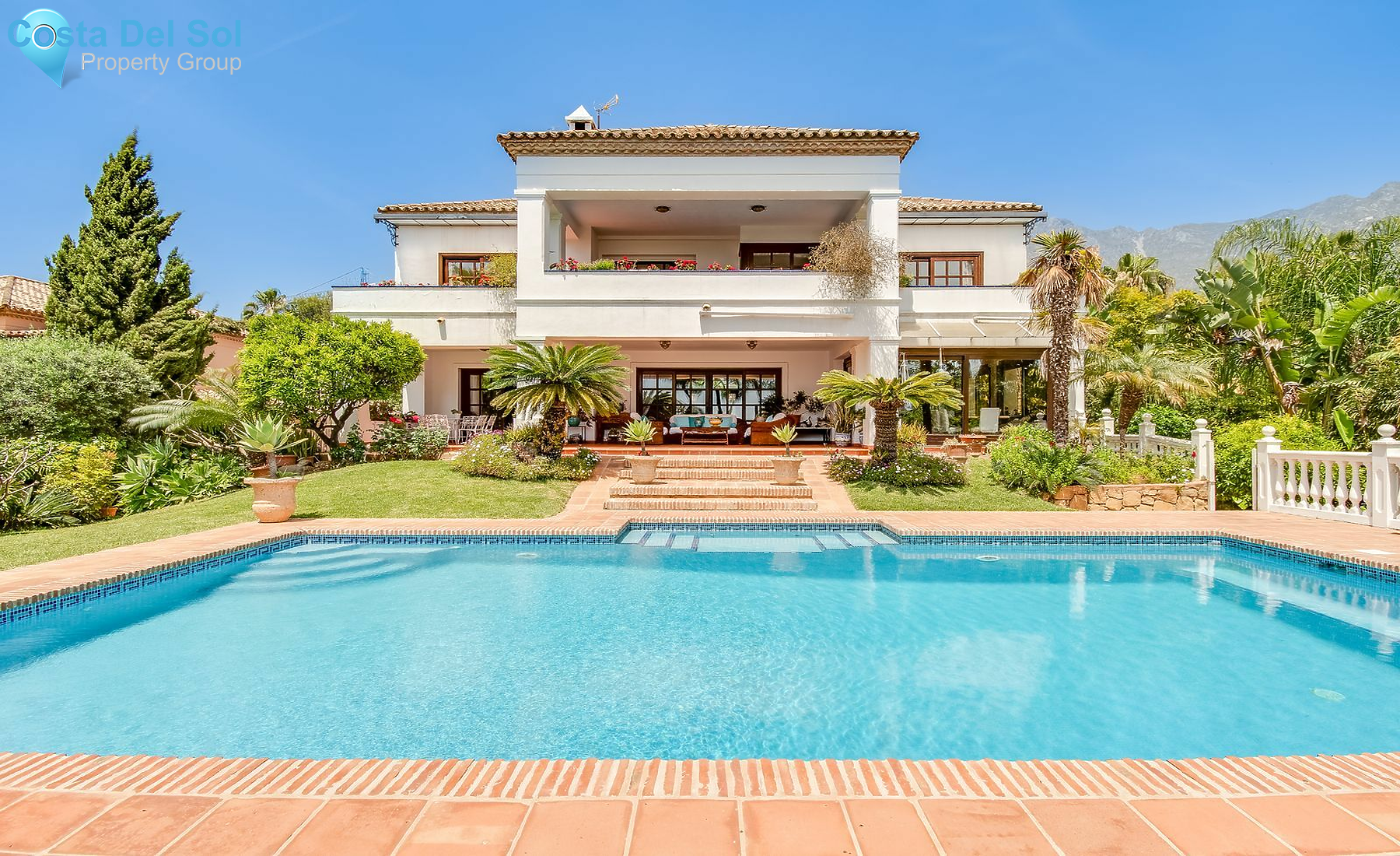 Detached Villa in Sierra Blanca