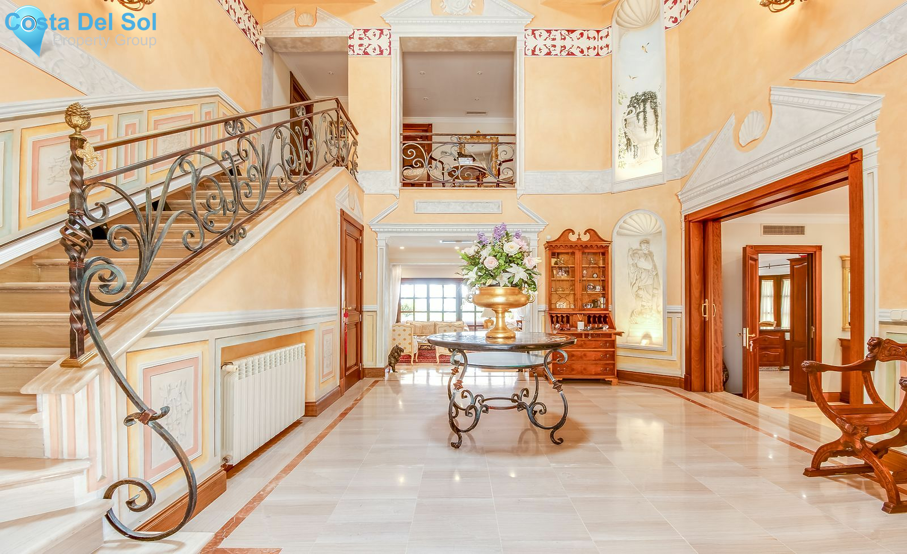 Detached Villa in Sierra Blanca-1431071