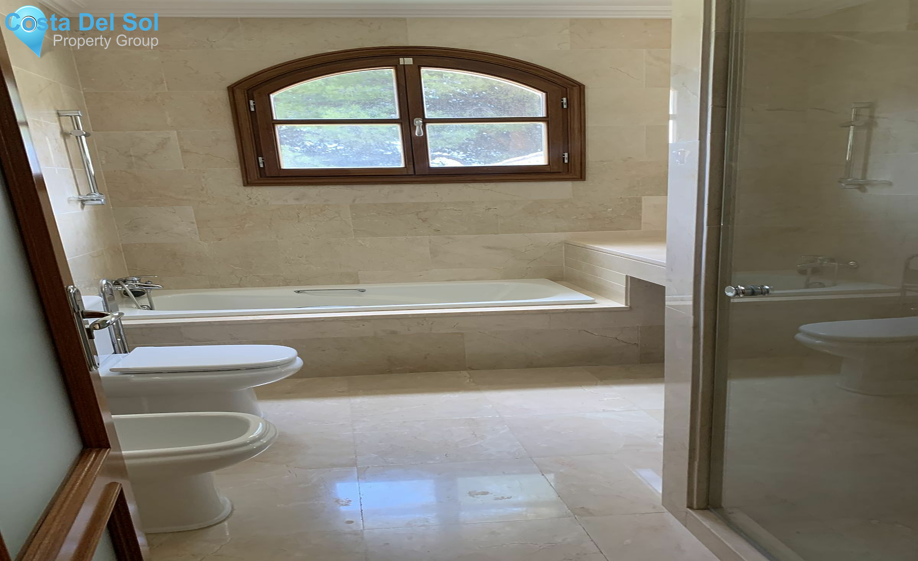 Detached Villa in Sierra Blanca-1488353