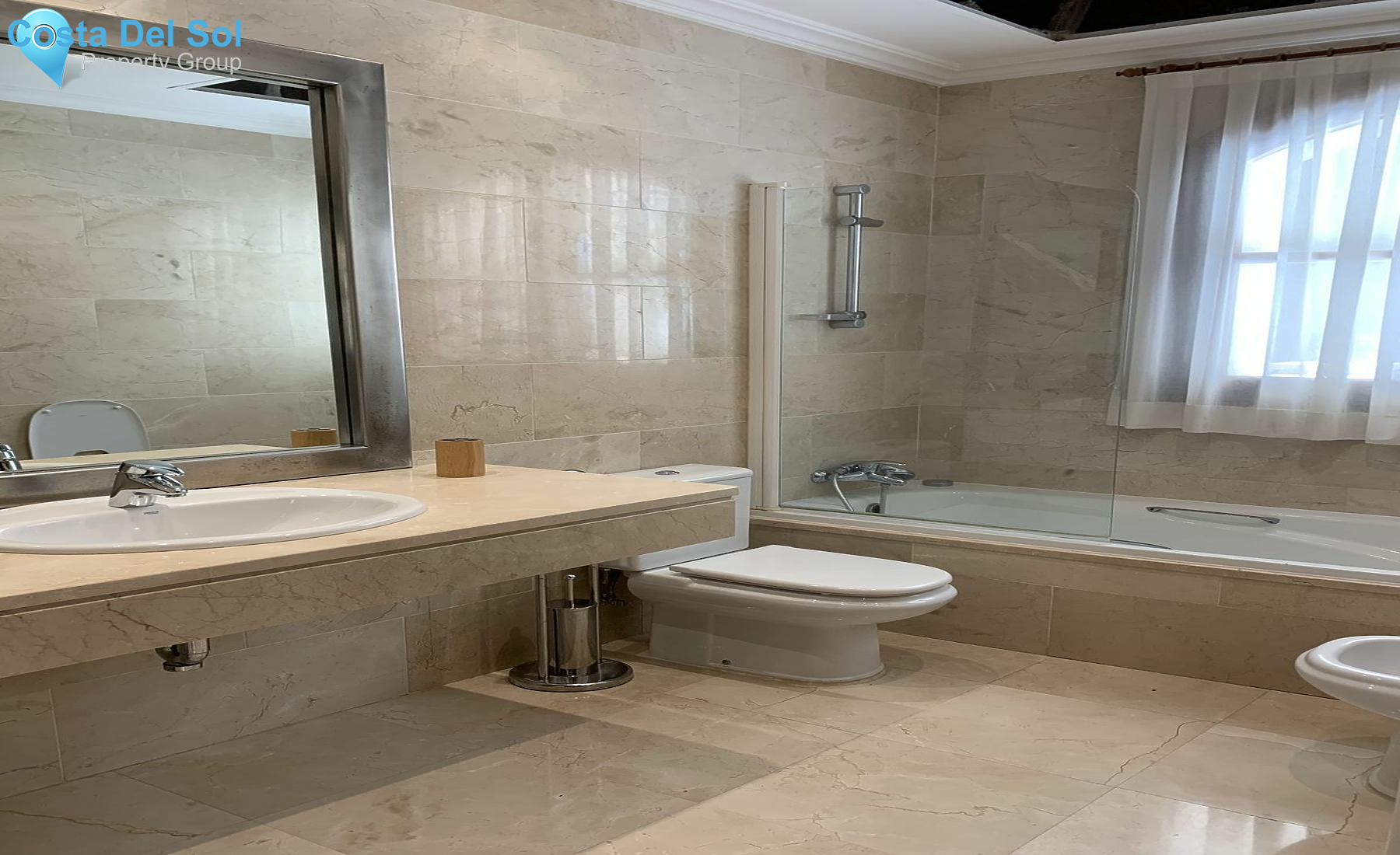 Detached Villa in Sierra Blanca-1488355