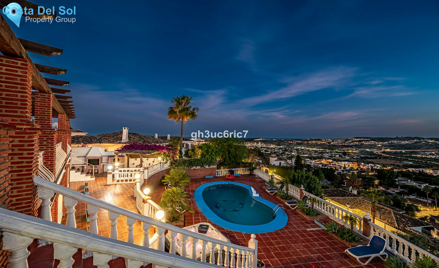 Detached Villa in Mijas Costa-1162947