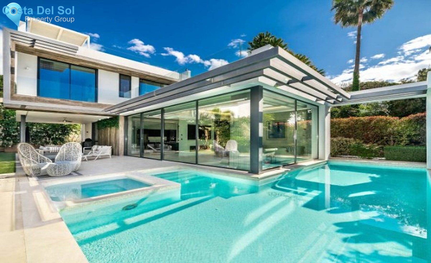 Detached Villa in The Golden Mile