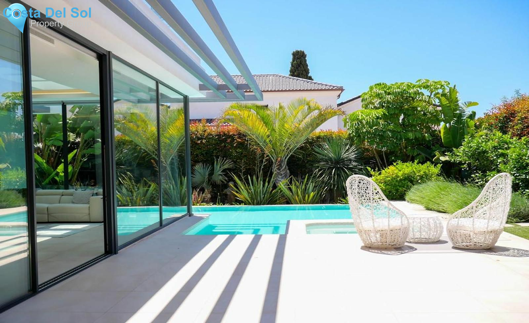 Detached Villa in The Golden Mile-1162015