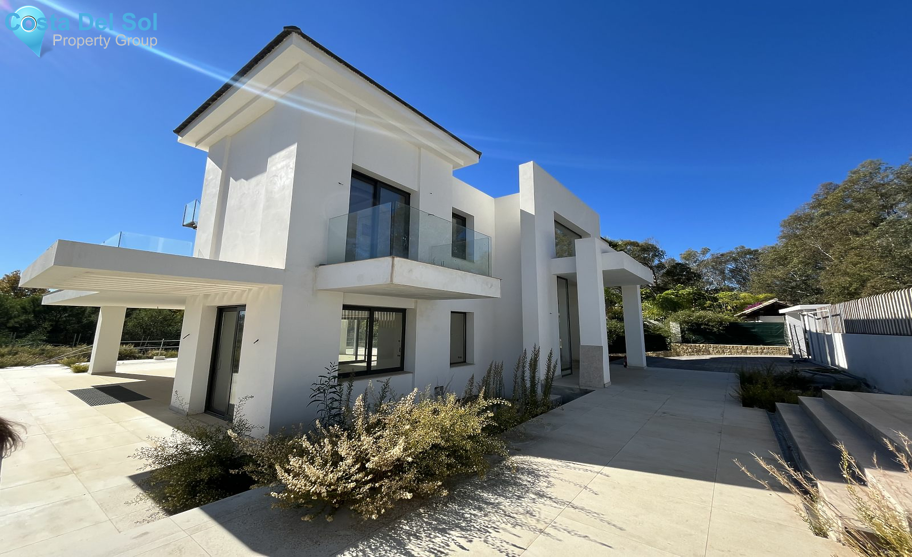 Detached Villa in The Golden Mile-1182823