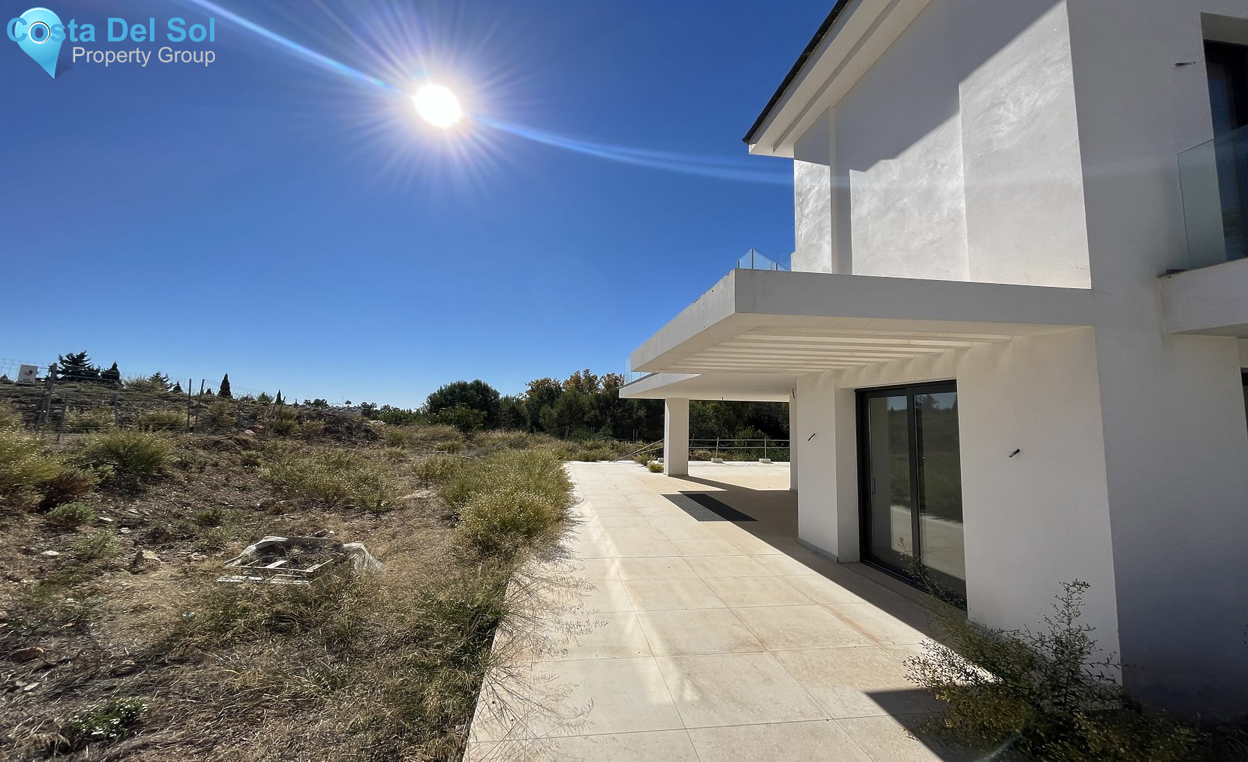 Detached Villa in The Golden Mile-1182825