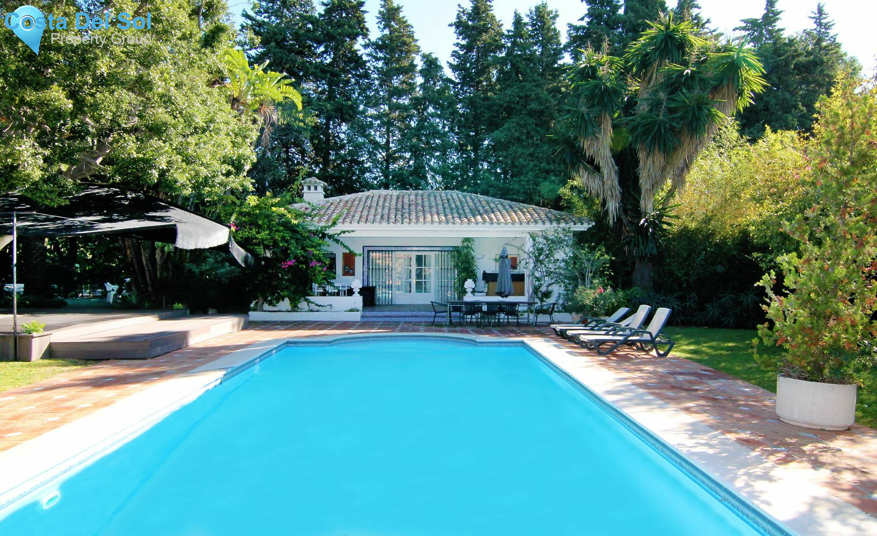 Detached Villa in The Golden Mile-1214184