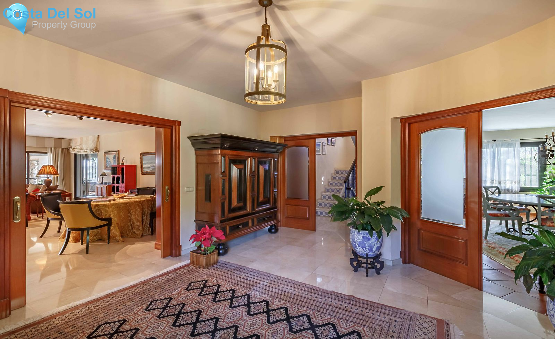 Detached Villa in The Golden Mile-1214343